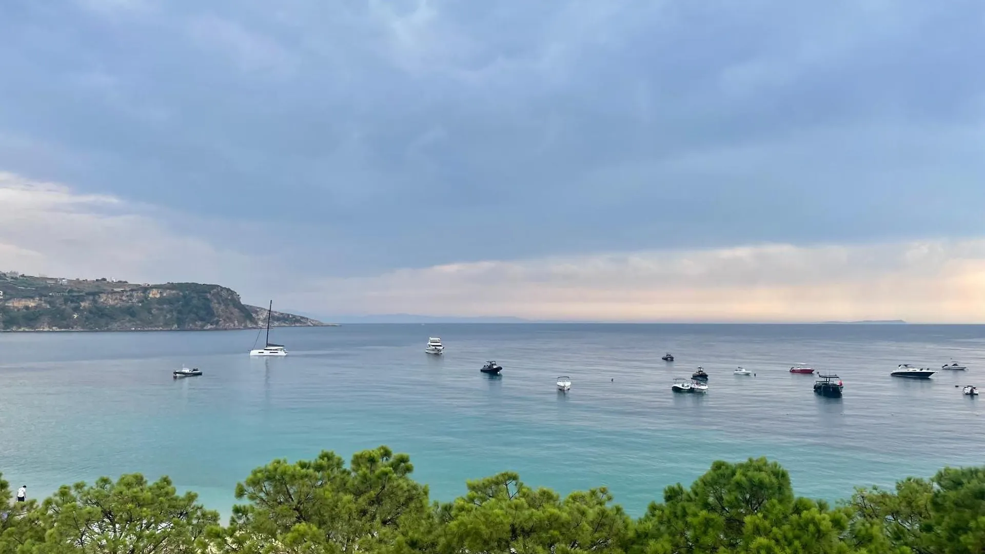 Guesthouse 1932 Himare
