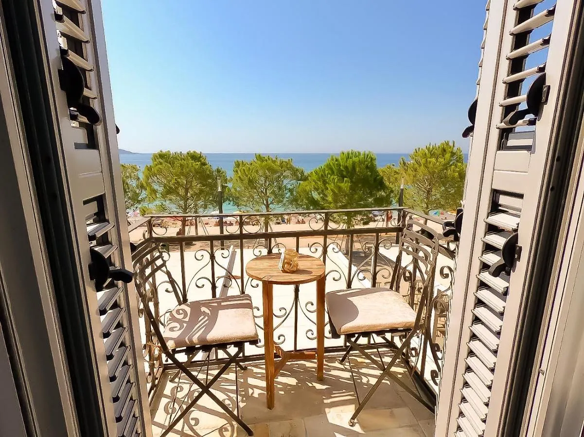 Bed & Breakfast Guesthouse 1932 Himare Albanië