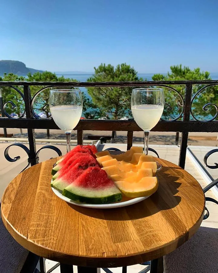 Guesthouse 1932 Himare